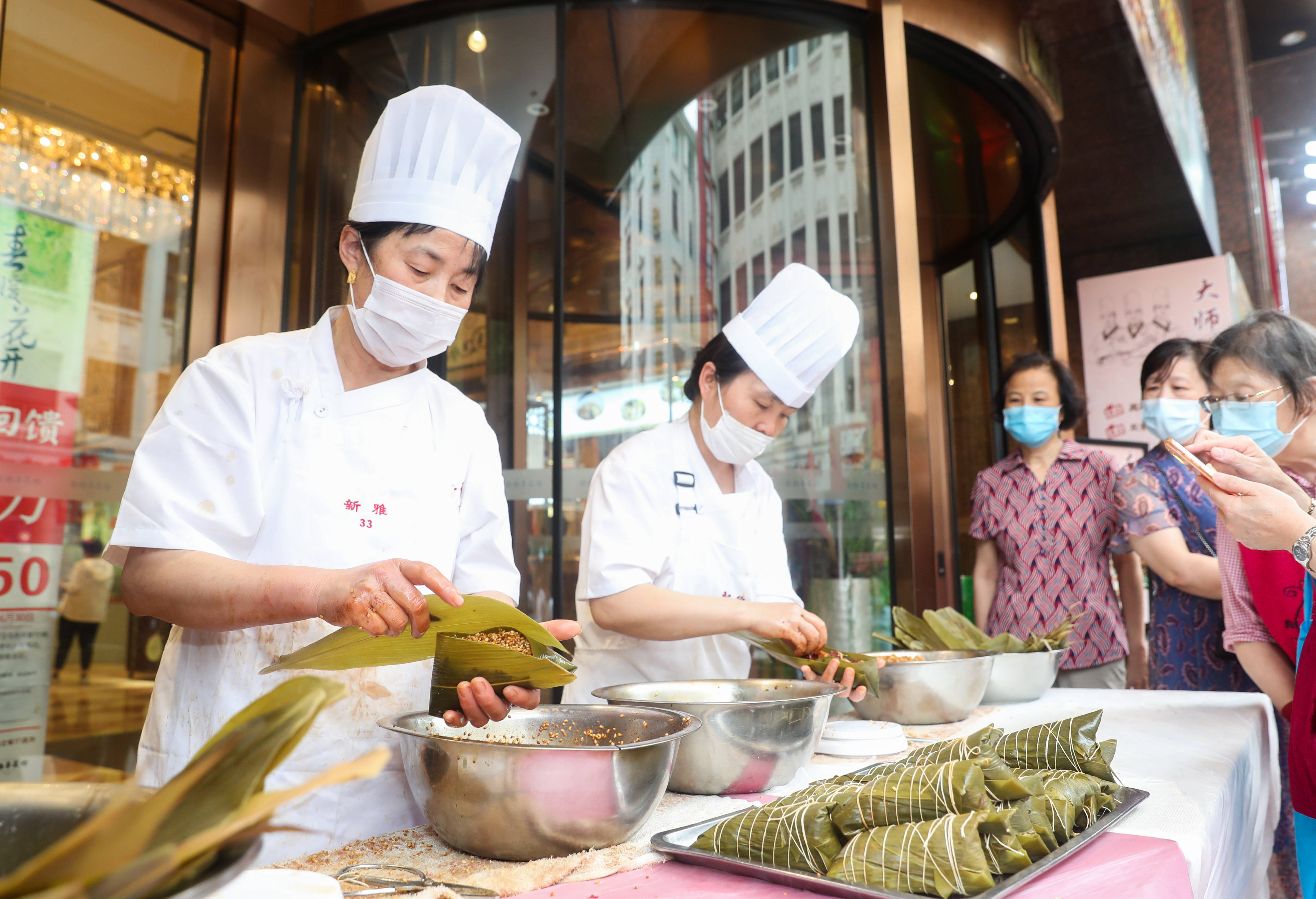 解鎖新境界，探尋高級冷菜之旅，與自然美景共舞的獨(dú)特美食盛宴（2016年最新）